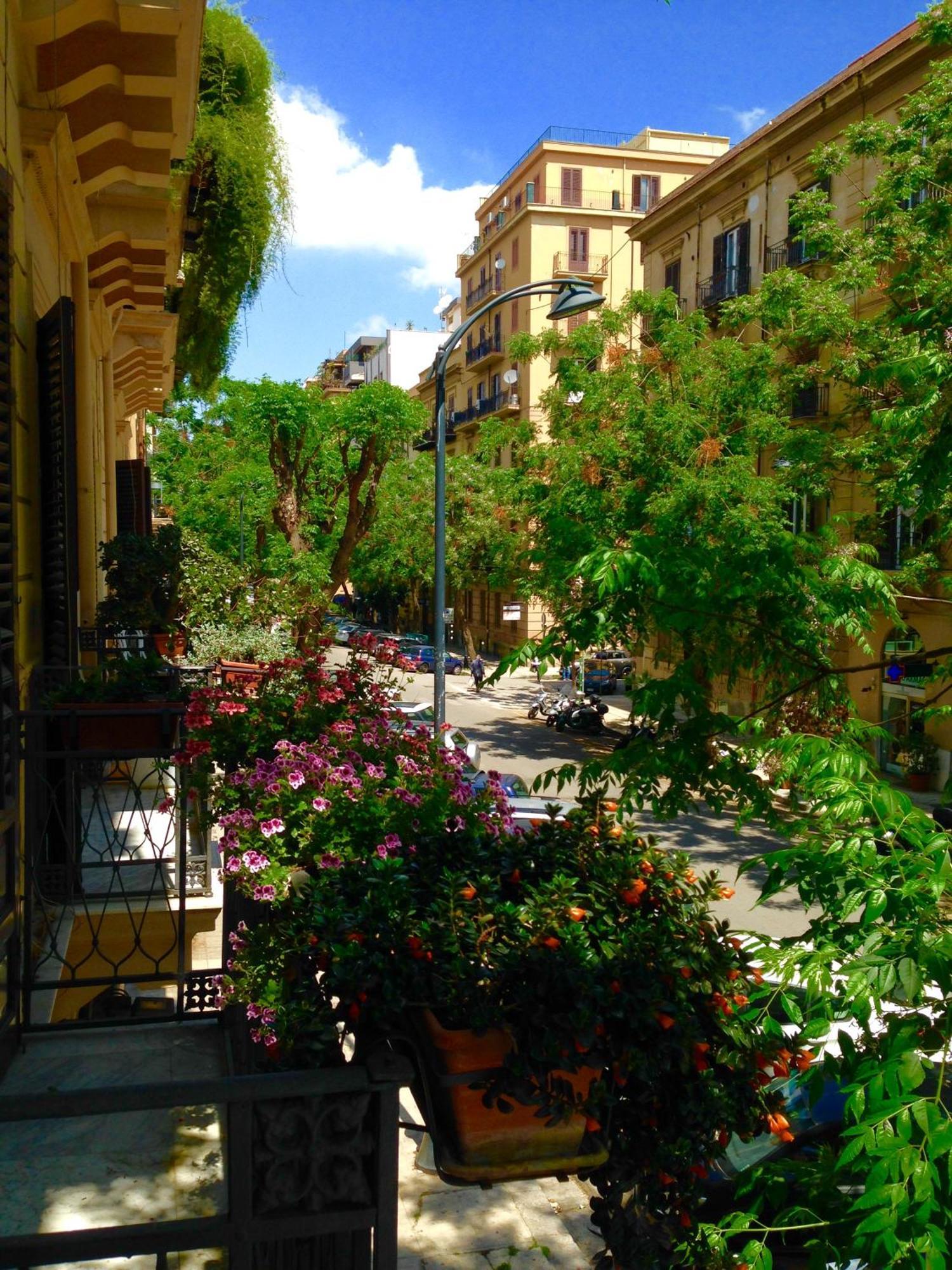 A Casa Di Amelie Villa Palermo Exterior photo